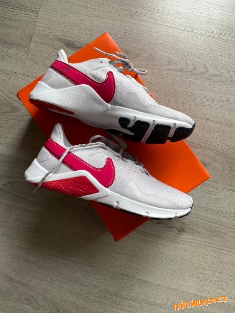 Luxusní boty Nike vel.40-PC 1119,-