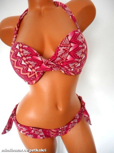 krásné dámské plavky za krk uk 10 prsa uk 32C
