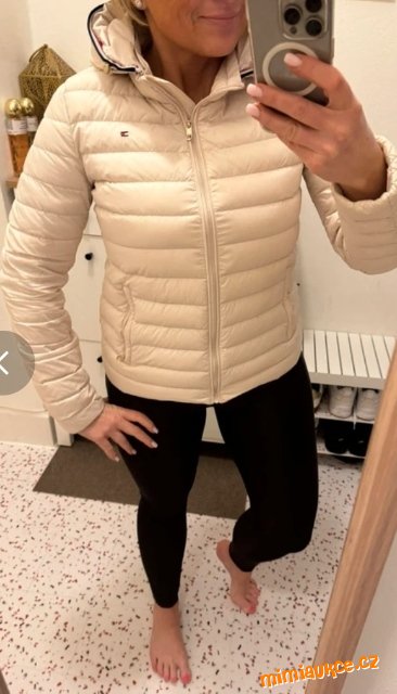 +++ BUNDA +++ TOMMY HILFIGER +++ VEL. S/M +++