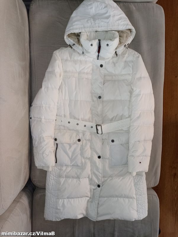 Zimní péřový kabát Tommy Hilfiger vel. S