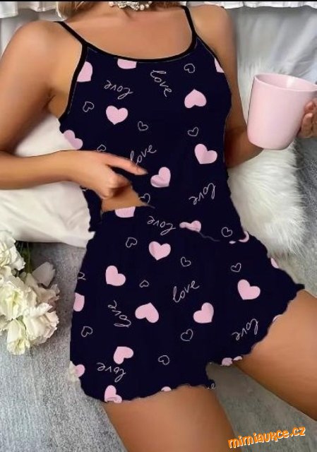 Krásné srdíčkové pyžamo velikost 42/XL