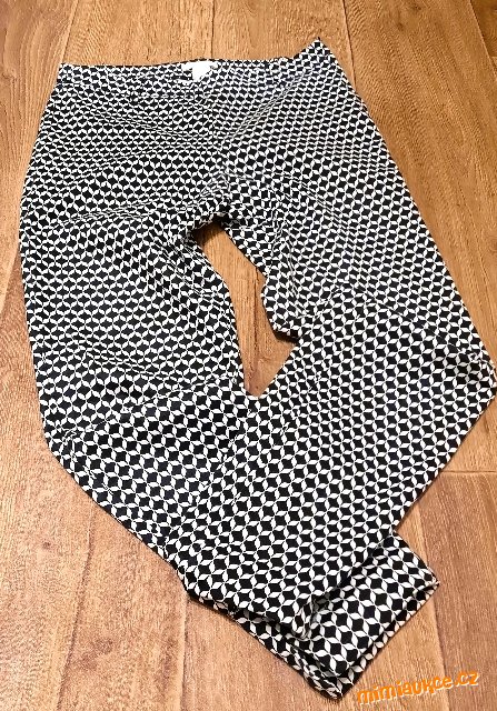 **** DÁMSKÉ LEGÍNY **** H&M **** VEL. S/M ****