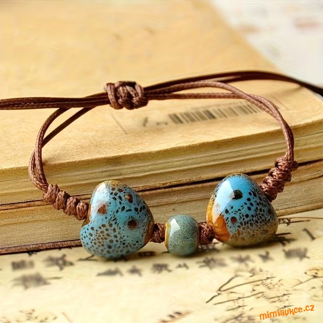 **** KORÁLKOVÝ NÁRAMEK **** SRDCE  ****