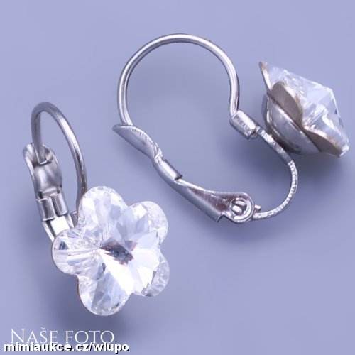 Dětské náušnice Swarovski kytičky z chirurgické oceli
