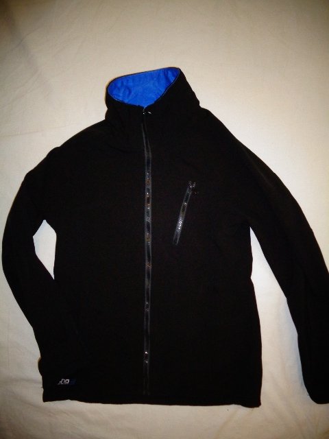 Černá softshell bunda pro holky